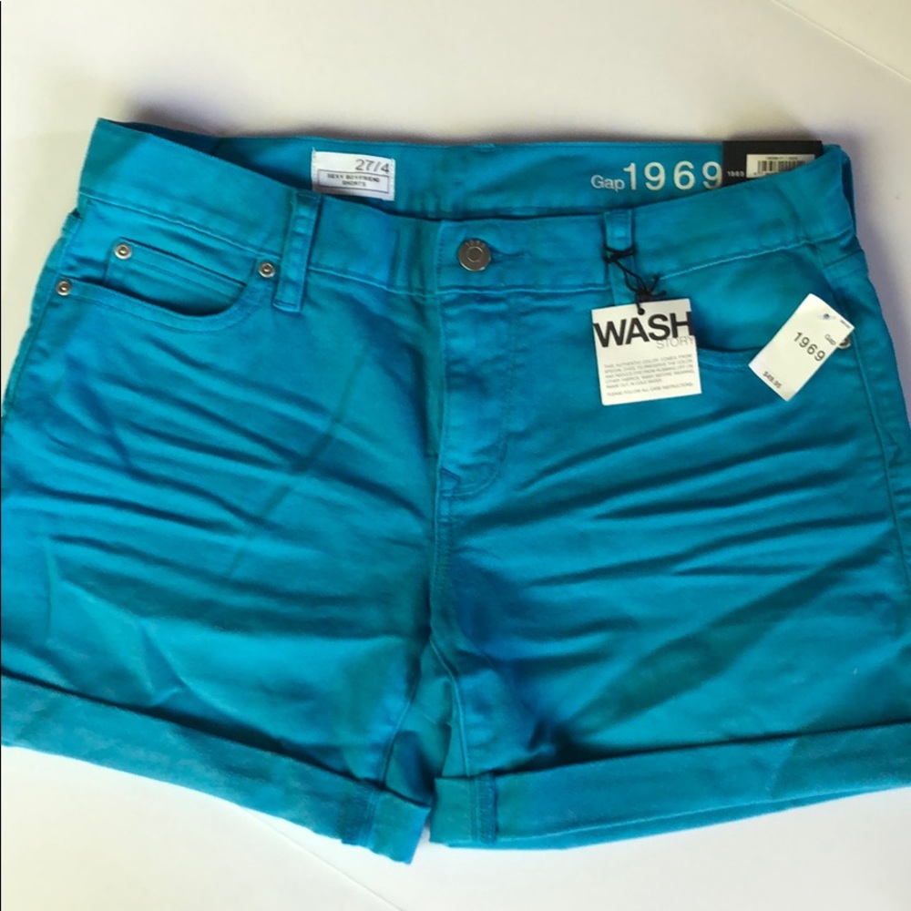 GAP Women's Jean Shorts - Vibrant Blue